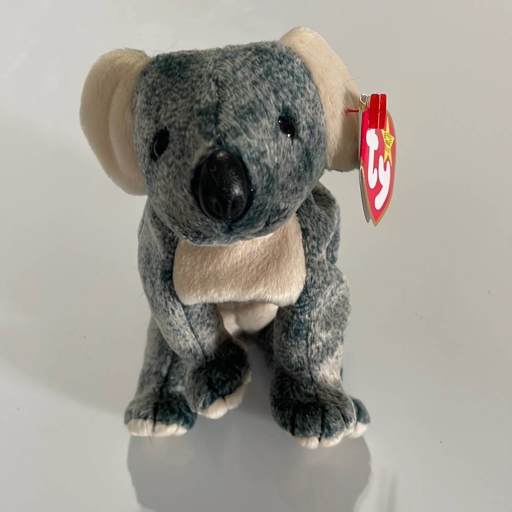 TY Beanie Baby * Eucalptus the Koala Bear *‎ Date of Birth: April 28, 1999 *